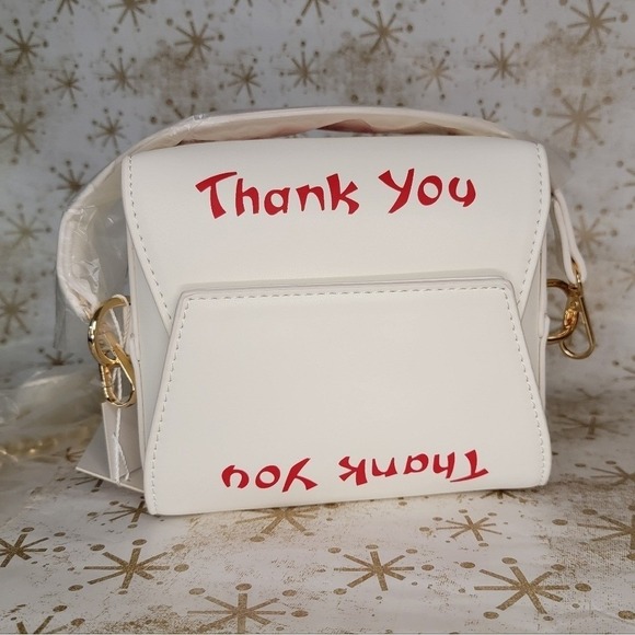 Chinese Takeout Box Crossbody Handbag Purse White Red Dragon Thank You Chain NWT - Picture 10 of 14